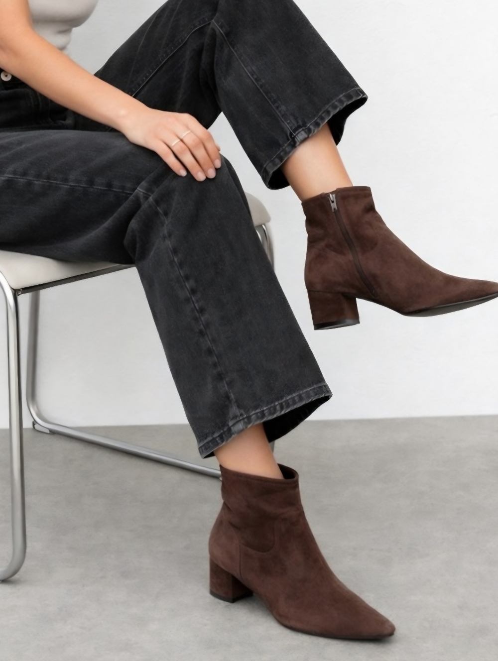 Jason Wu Genuine Leather Suede Booties Clip Pointed Toe Zipper Brown NWT 8.5 - Picture 3 of 17